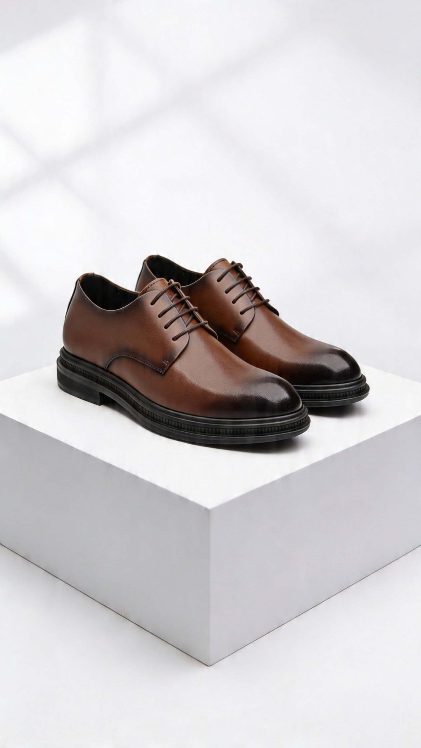 Giày tăng chiều cao nam giá rẻ sneaker đế cao form gọn