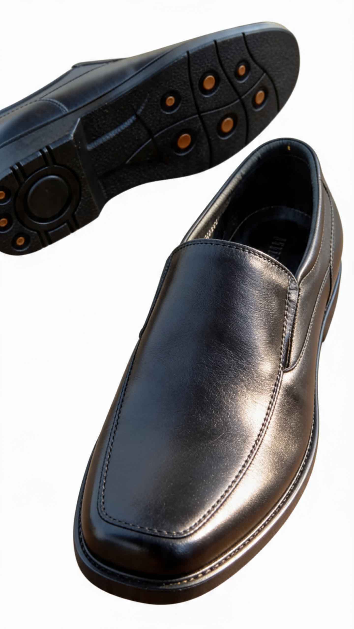 Giày tăng chiều cao có đau chân không nếu phần gót được nâng đều